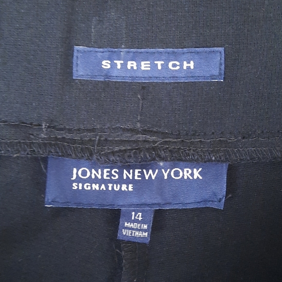 Jones New York| Stretch| Faux Leather Stripe| ⚫ - Picture 8 of 9
